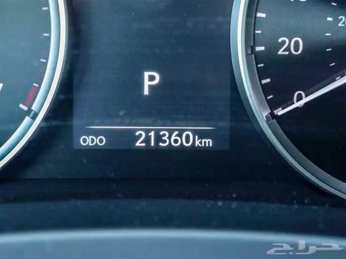 للبيع لكزز IS300 موديل 2023 - AWD ممشى قليل وارد كندا 10