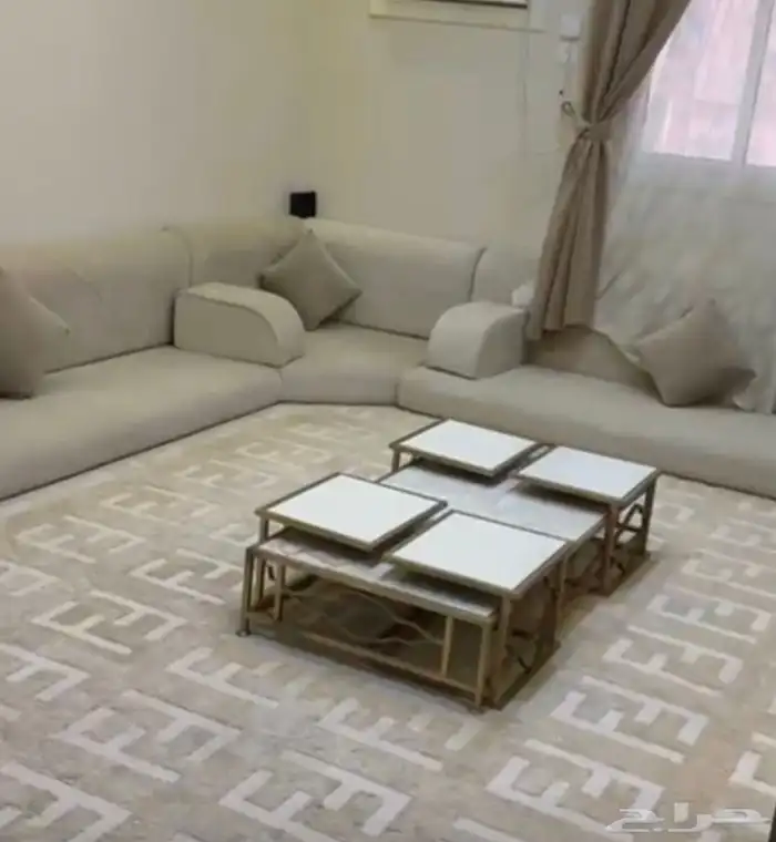 طاولة مجلس 0