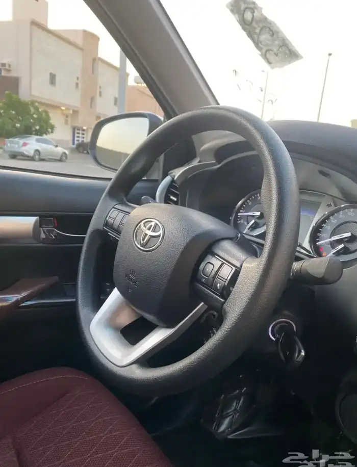 هايلوكس 2022فل كامل بنزين بدووون دبل وكاله مخزن 12