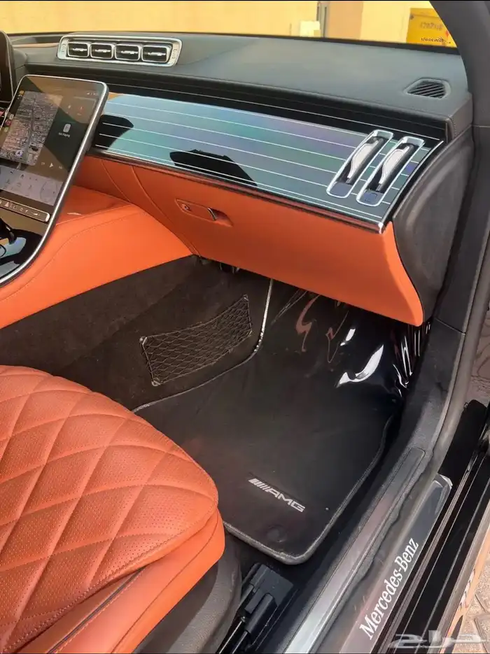 للبيع مرسيدس 2023 s500 اسود نظيف جدا 6