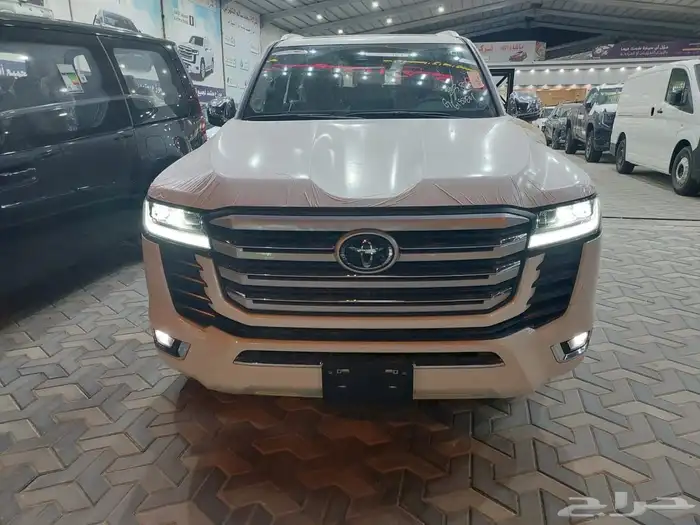 VXR بنزين 2025 8