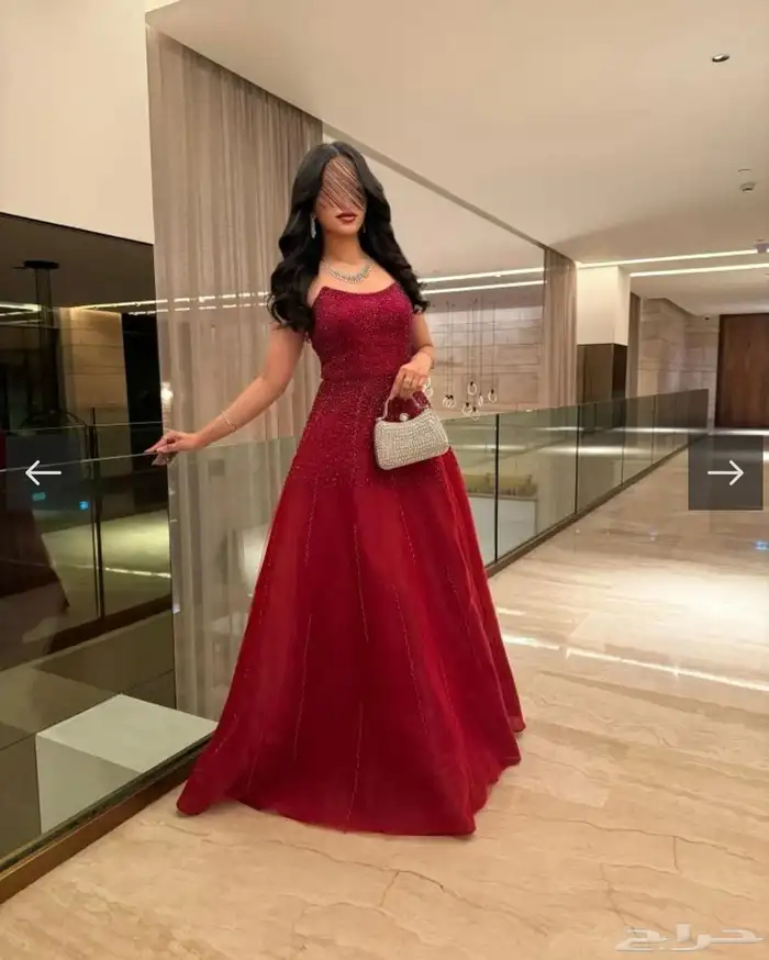 لبسته مره وحده مقاس XL شريته ب 950 وابي فيه 600 قابل لتفاوض 0