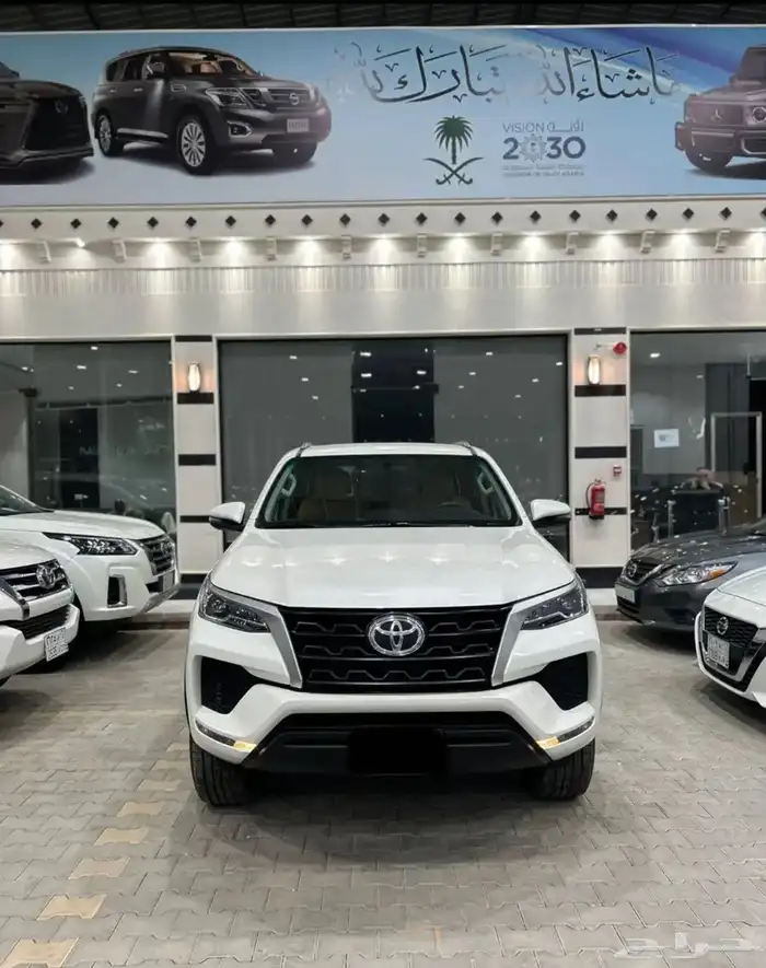 تويوتا فورتشنر 2022 ديزل - عداد 125 الف كيلو فقط 0