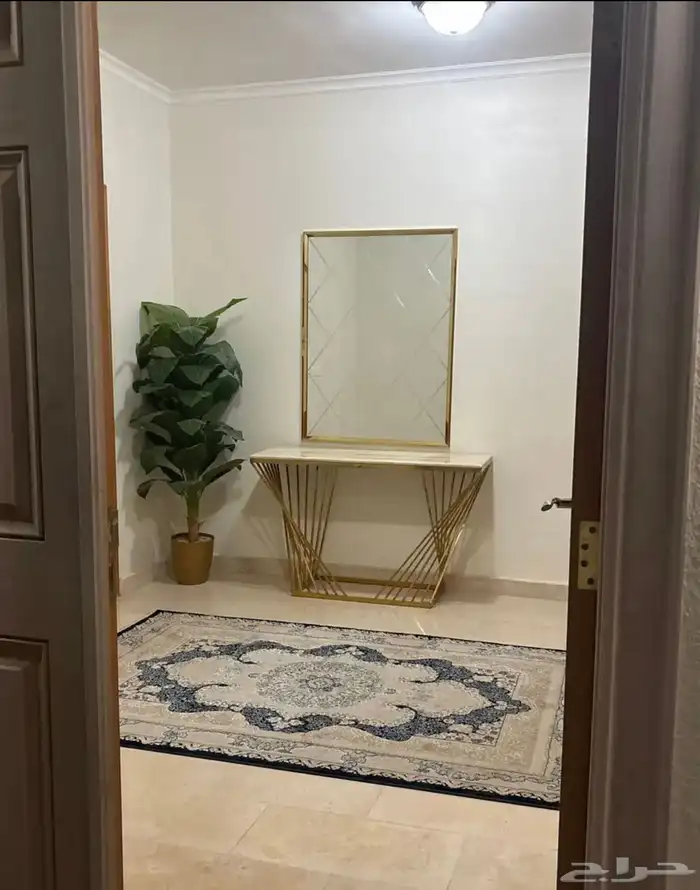 طاوله ومرايه 1