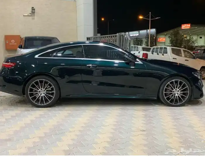 مرسيدس E400 كوبيه 4
