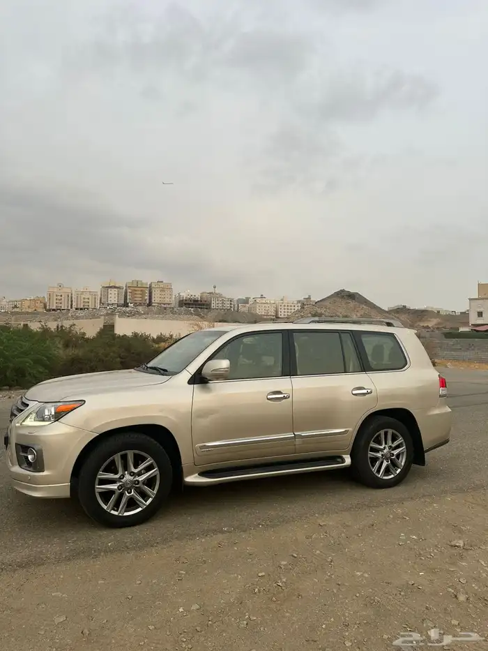 جيب لكزس 2013 LX 2