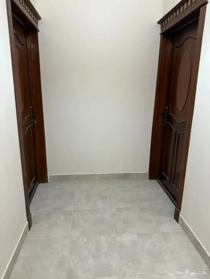 شقه للإيجار حى اشبيليا 11