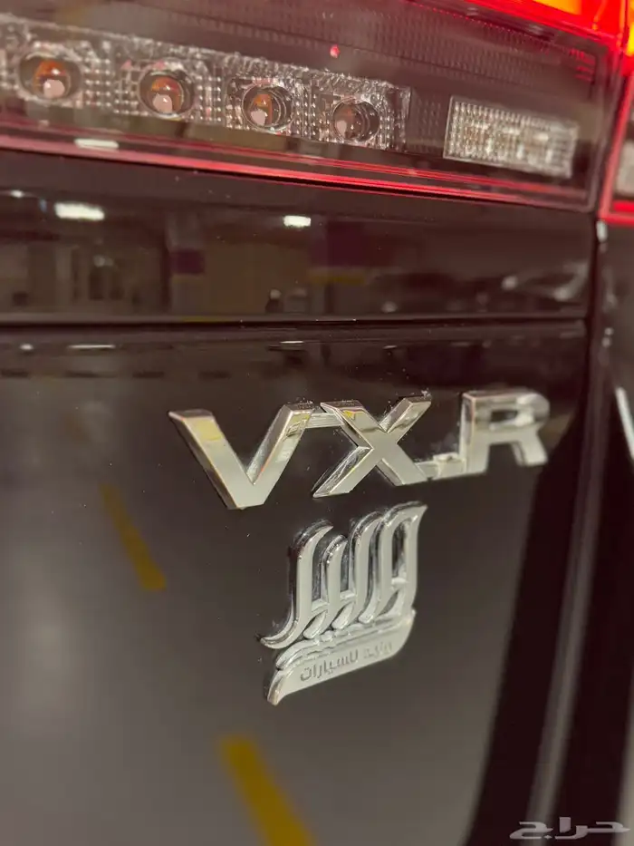 لاندكروزر VXR مديل 2023 29