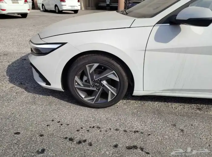 هيونداي النترا 2025 4