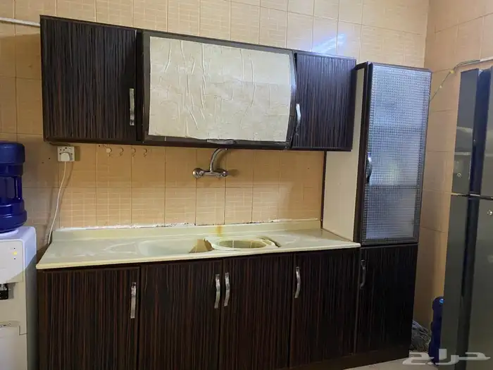 كنب ودولاب مطبخ للبيع 4