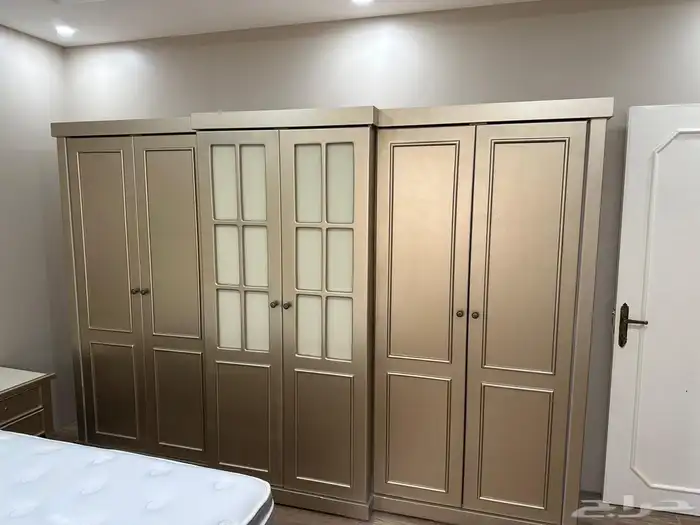 للبيع غرفة نوم كامله 0