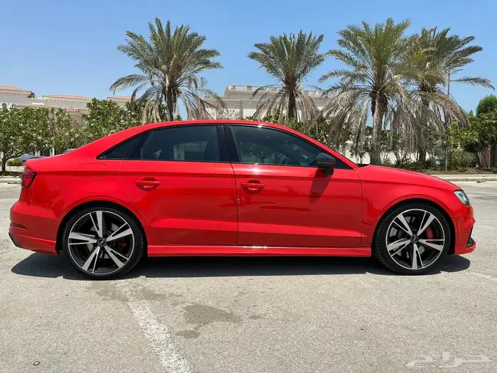 Audi Rs3 2018 اودي أر أس 3 4
