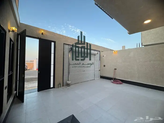 للبيع فيلا 3 ادوار منفصلة بحي الرحمانيه 1