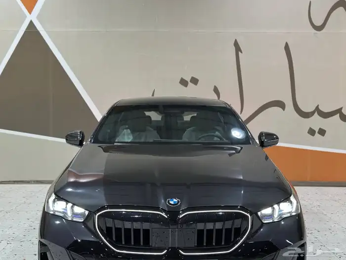 بي ام دبليو 520i 2025 kit M . رصد الفخامة 8