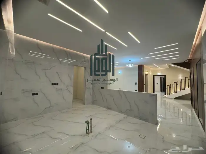 للبيع فيلا 3 ادوار منفصلة بحي الرحمانيه 8