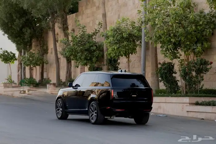 رنج روفر فوج 2025 HSE بمواصفات الاوتو 7