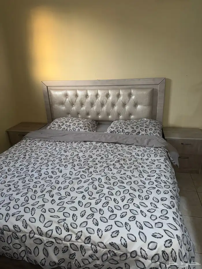 غرفه نوم وركنه وسجاد 3