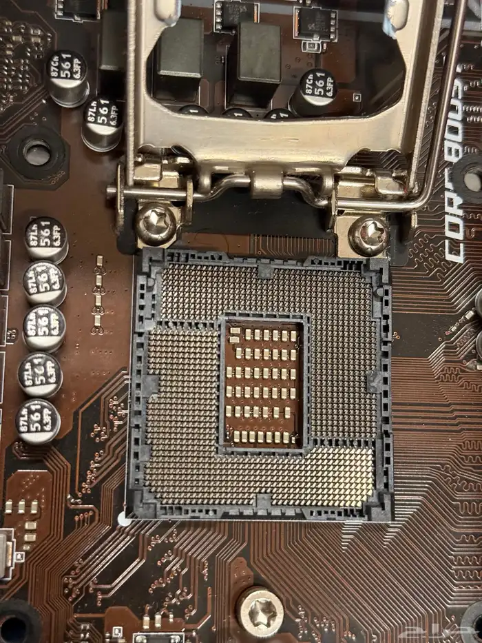 معالج i7 ورامات ومذربورد z390 1