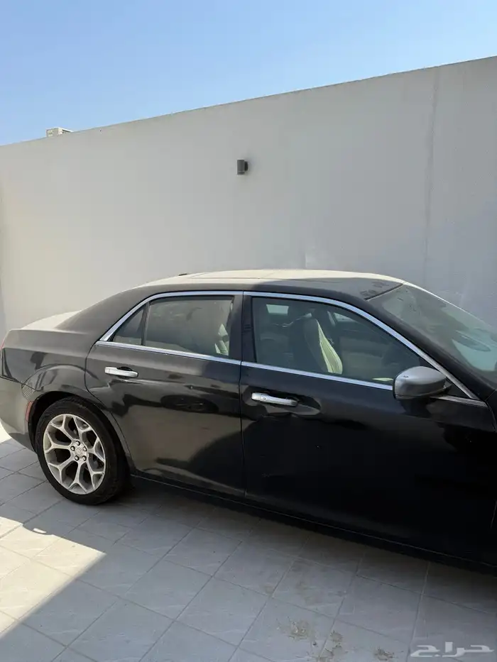 كرايزلر 2018 300c executive فل كامل 2