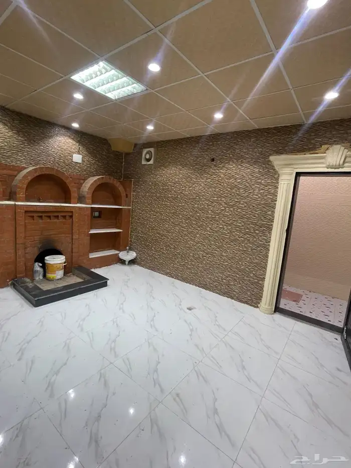 دور ارضي للبيع بحي البوادي 2