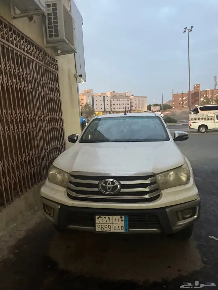 هايلوكس 2016 للبيع 7