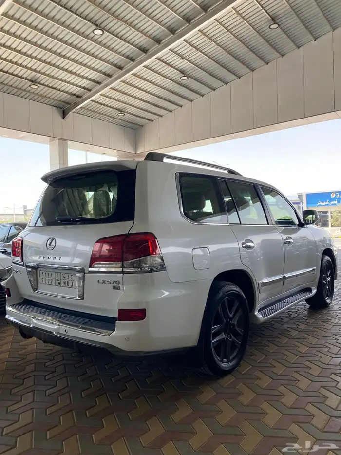 لكزس LX570 المديل 2009 العدد 178 الف 19