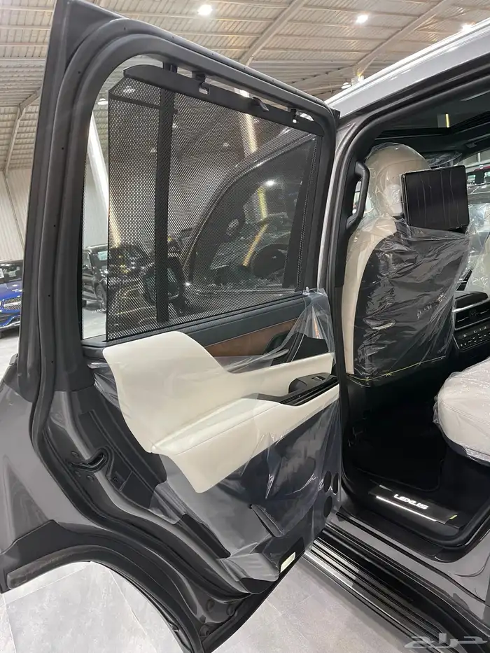 جيب لكزس LX600 اصفار 2025 جديد 8