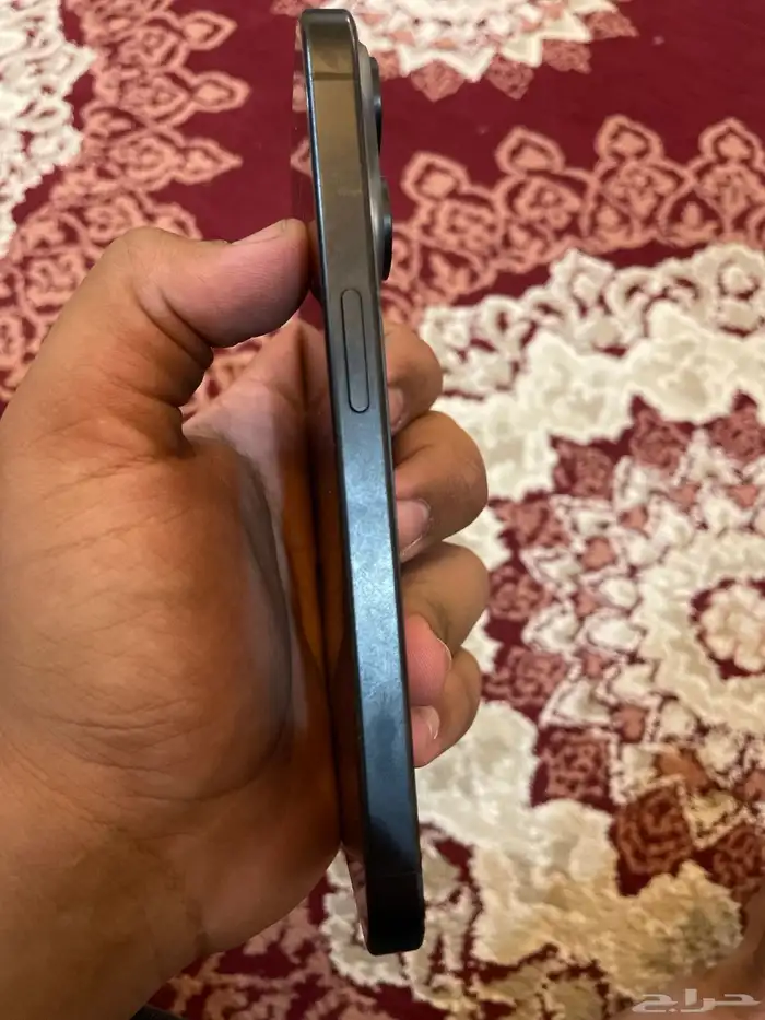 ايفون 15 برو للبيع 3