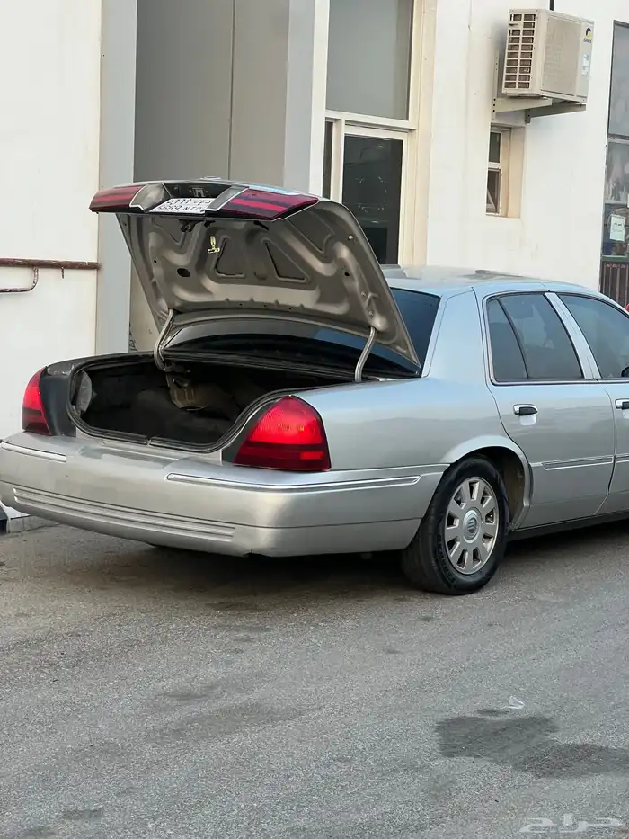فورد جراند ماركيز2004 5