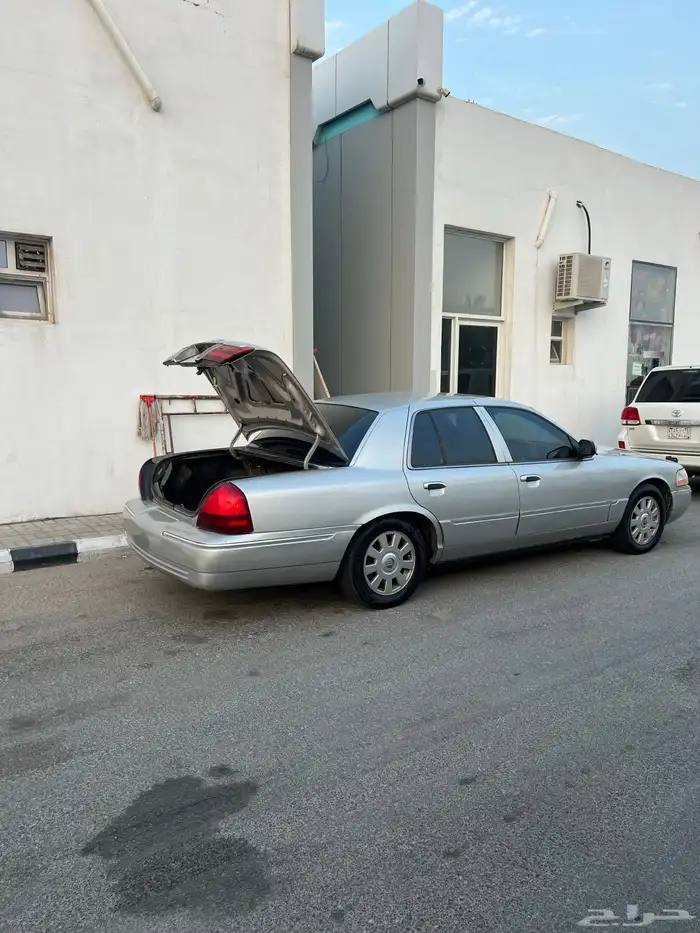 فورد جراند ماركيز2004 4