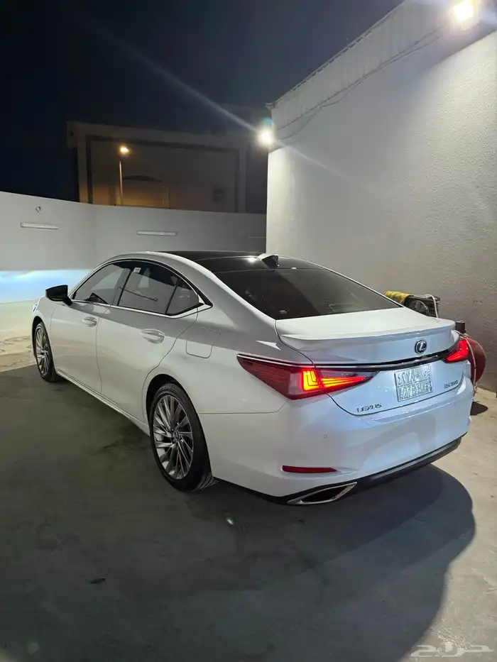 لكزس Es350 2025 للبيع 6
