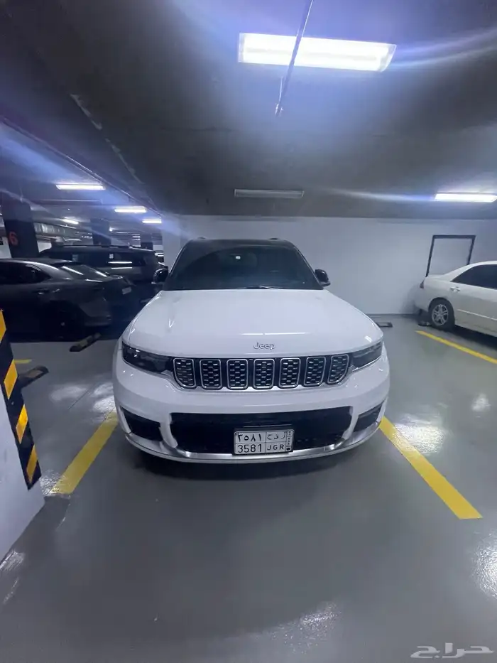 سياره جيب للبيع jeep Summit 2023 2