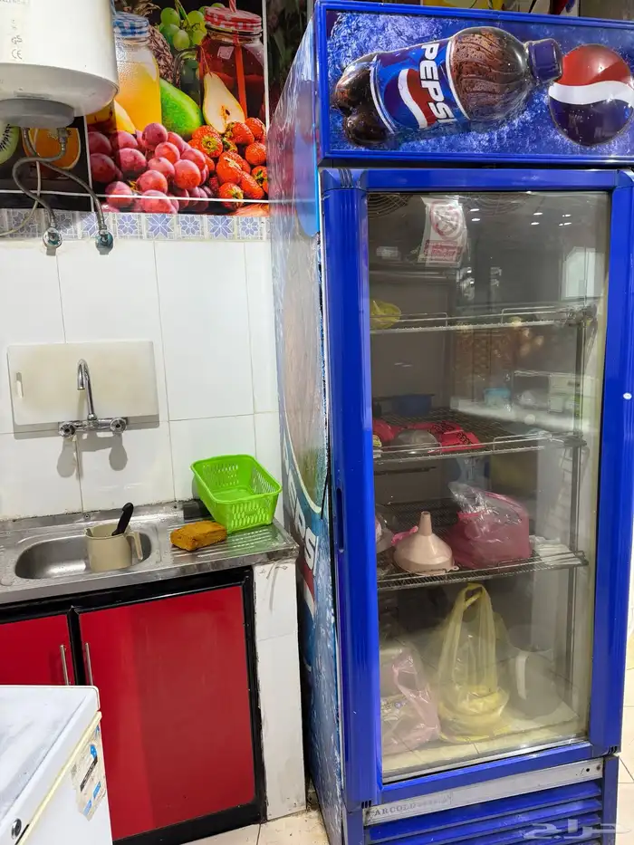 محل عصائر للتقبيل بكامل اغراضه 1