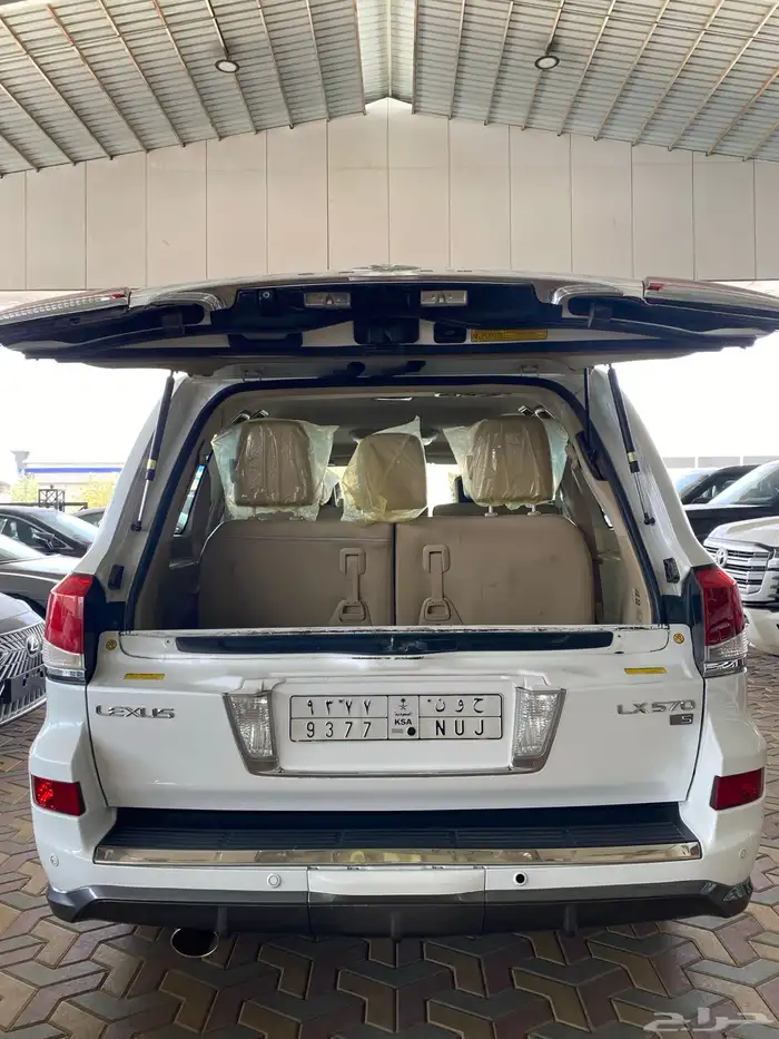 لكزس LX570 المديل 2009 العدد 178 الف 17