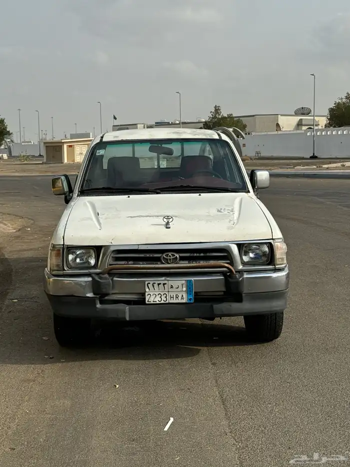 تويوتا هايلوكس 2000 1