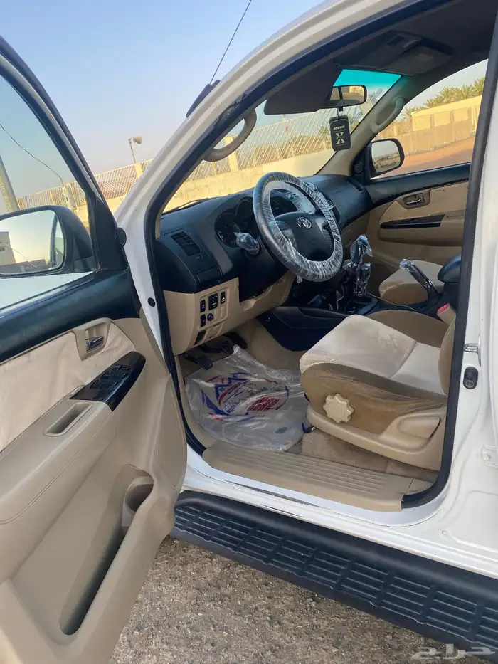 فورتشنر VX2014 فل كامل 8