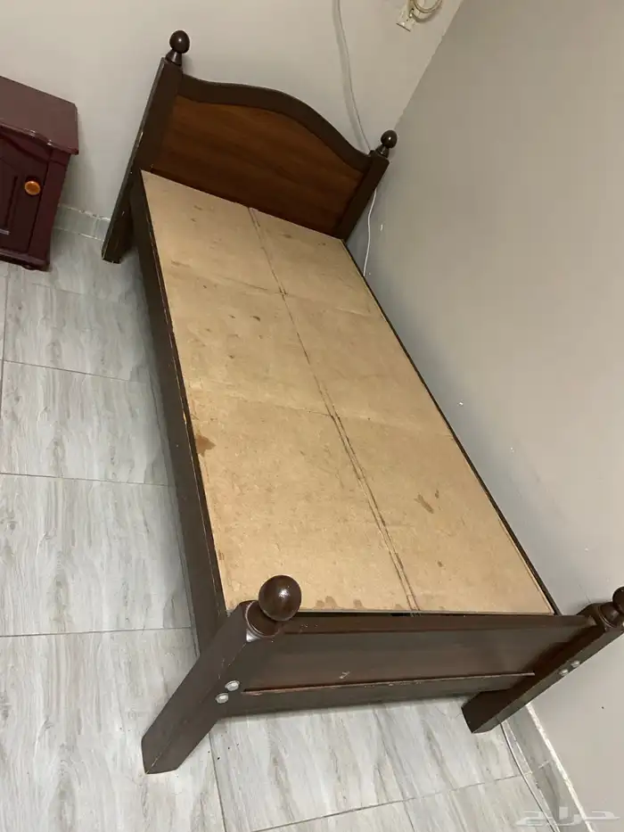 للبيع اثاث 0
