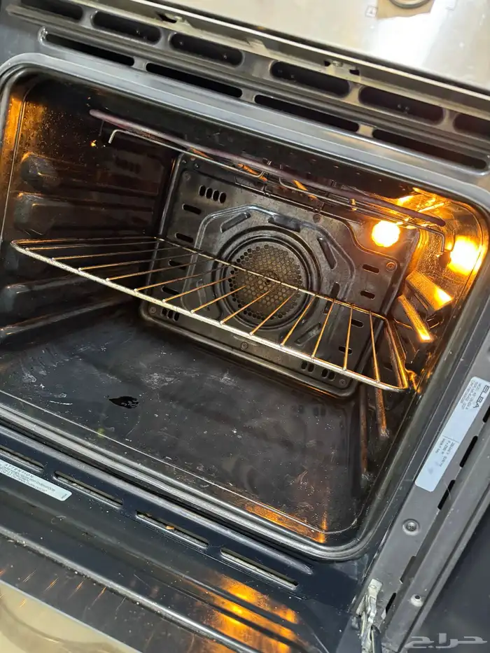 للبيع  فرن مدمج من ماركة ELBA الإيطالية 1I 2