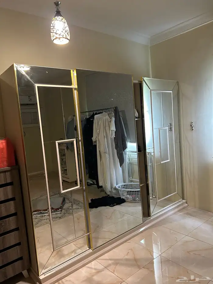 غرفة نوم كاملة للبيع مع المرتبه نظيفه 6