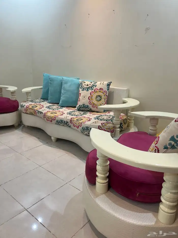 كنب 15 شخص مع بف وستاره كبيره 750 ريال 1