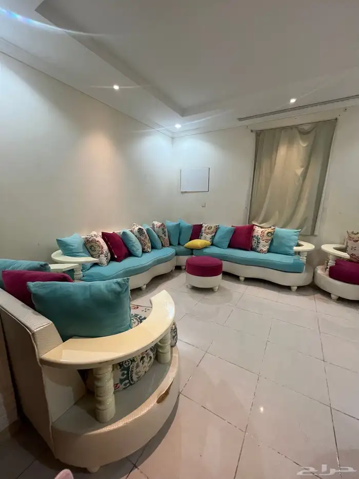 كنب 15 شخص مع بف وستاره كبيره 750 ريال 0