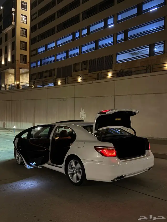لكزس LS460 L 2012 ( سعودي ) 59