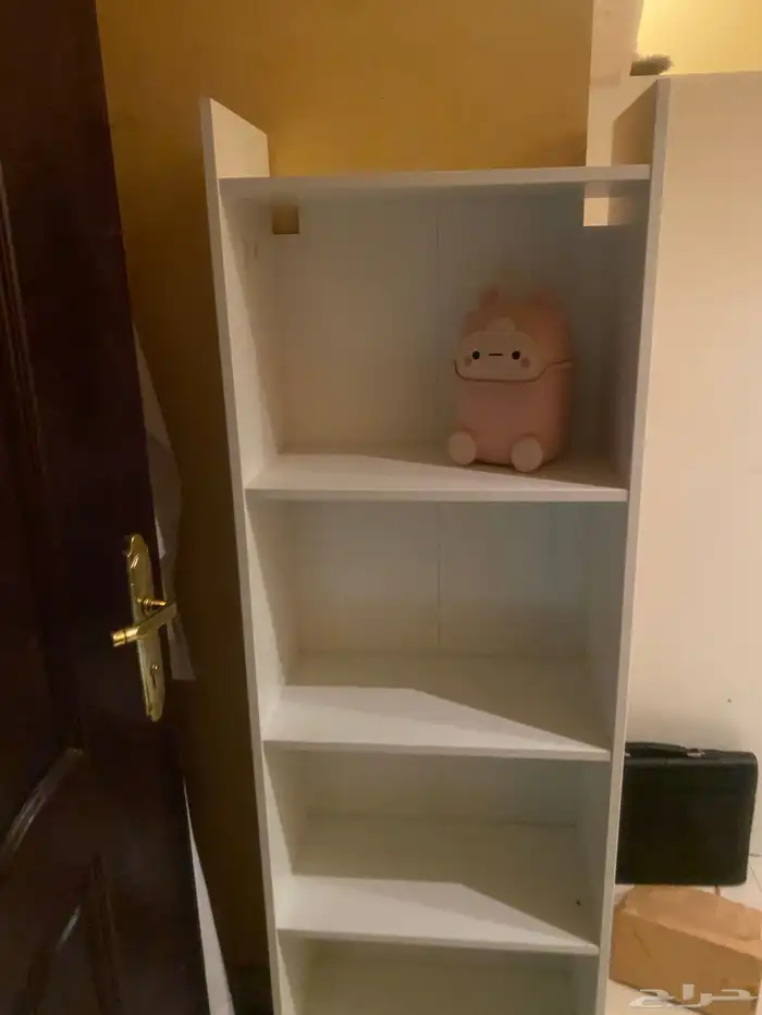 رف ايكيا ابيض خشبي 1