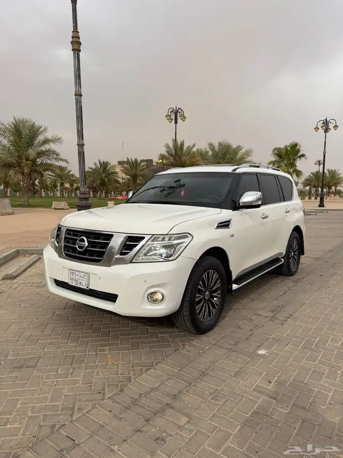جيب باترول 2015 بلاتنيوم فل كامل 8 سلندر حجم 320 بلد 1