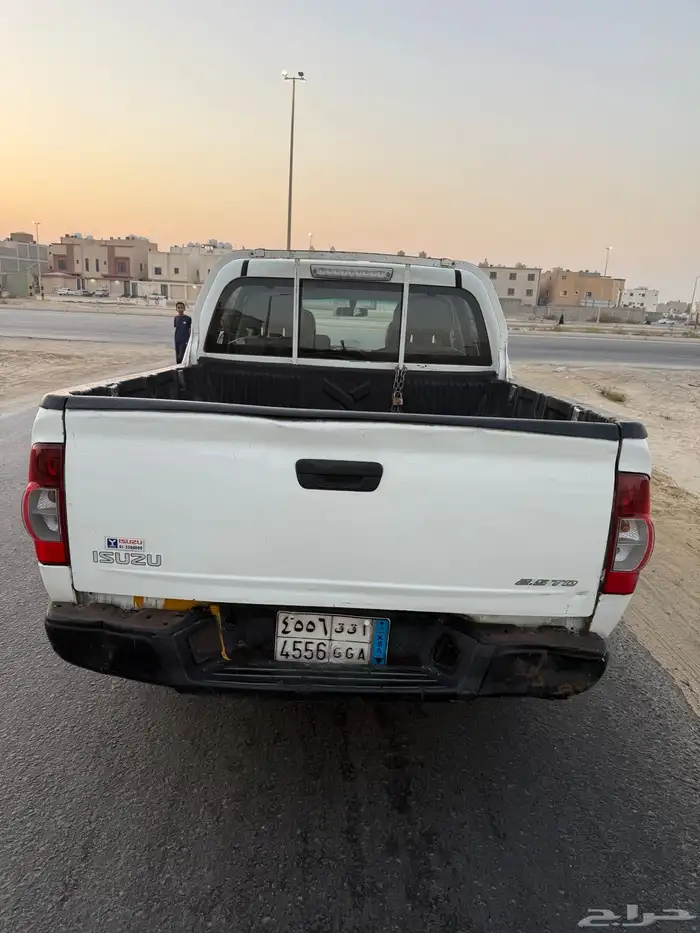 ايسوزو 2011 4