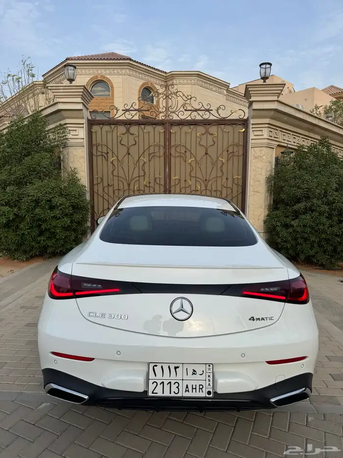 مرسيدس Cle300 ممشى قليل 6