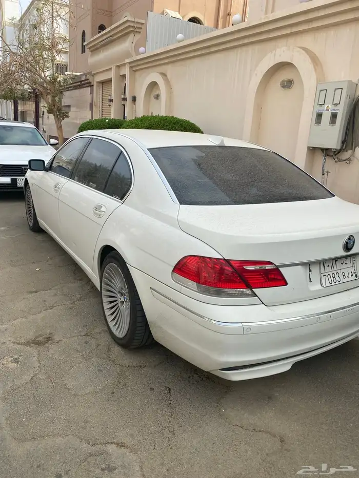 بي إم دبليو 2006 حجم 750 0