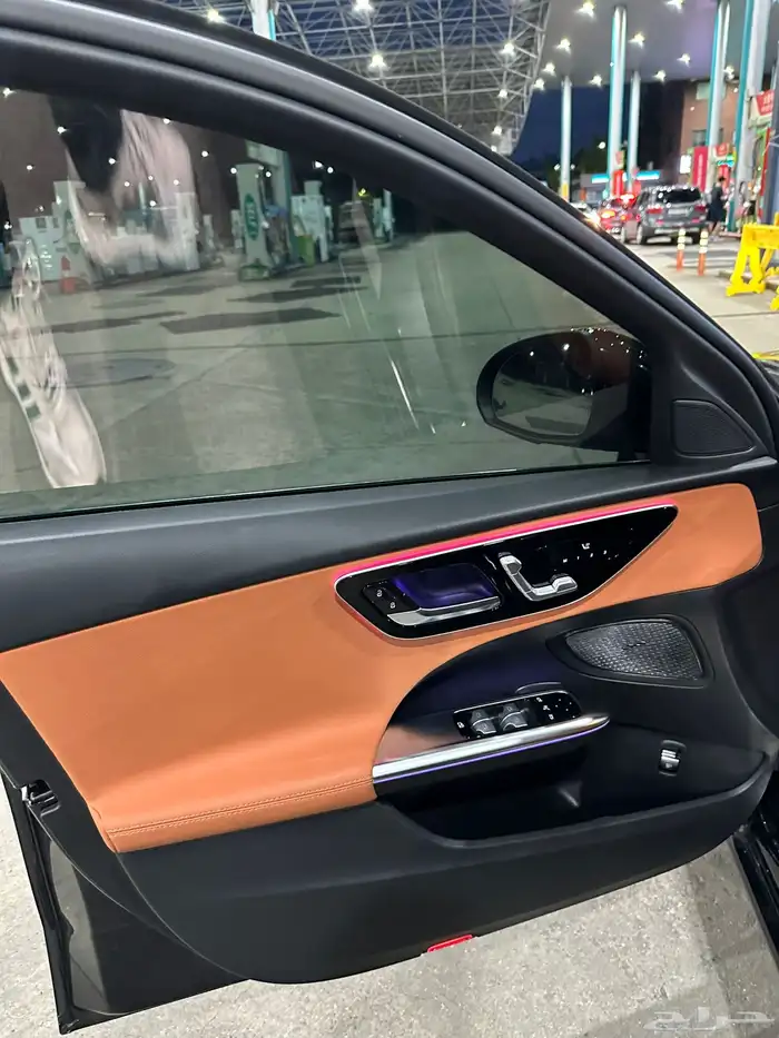 مرسيدس C 300 4MATIC 7