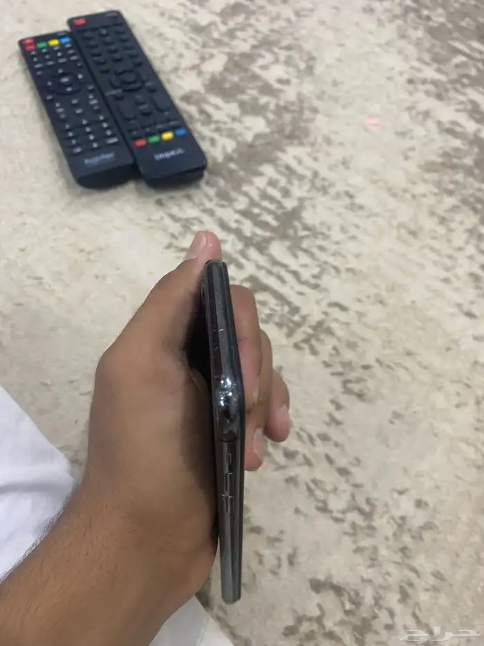 ايفون 11 برو ويفون اكس اس 7