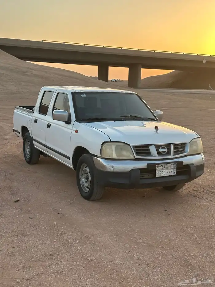 نيسان 2011 4